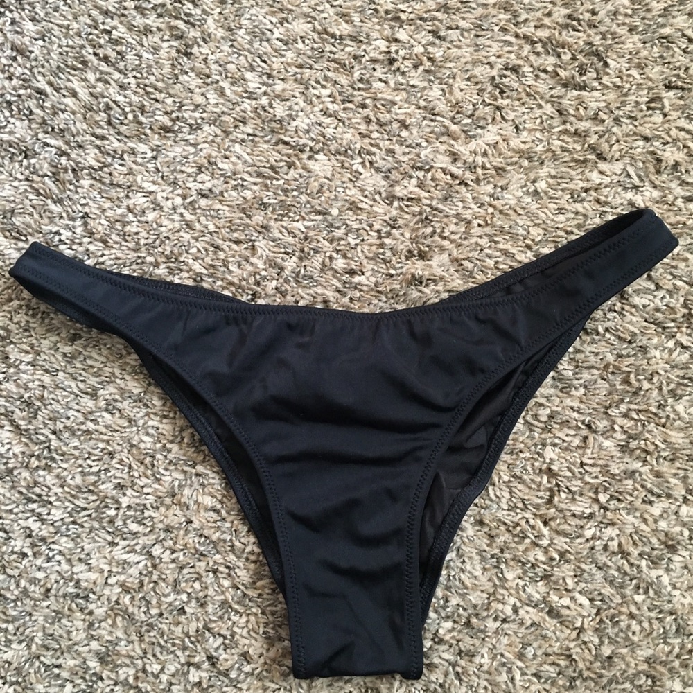 Victoria’s Secret swimsuit bottoms